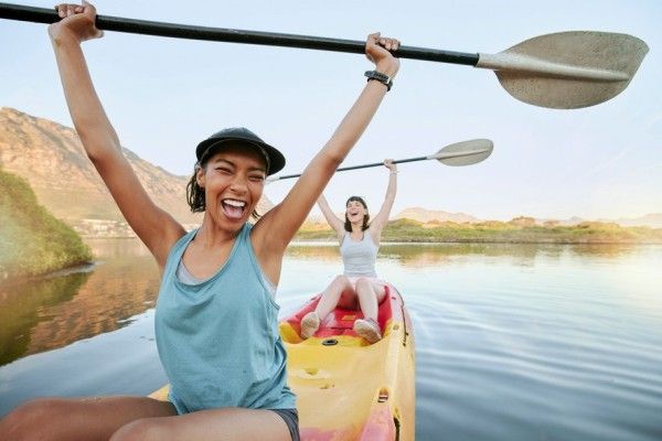 Sit-in ve Sit-on Kayak Karşılaştırması